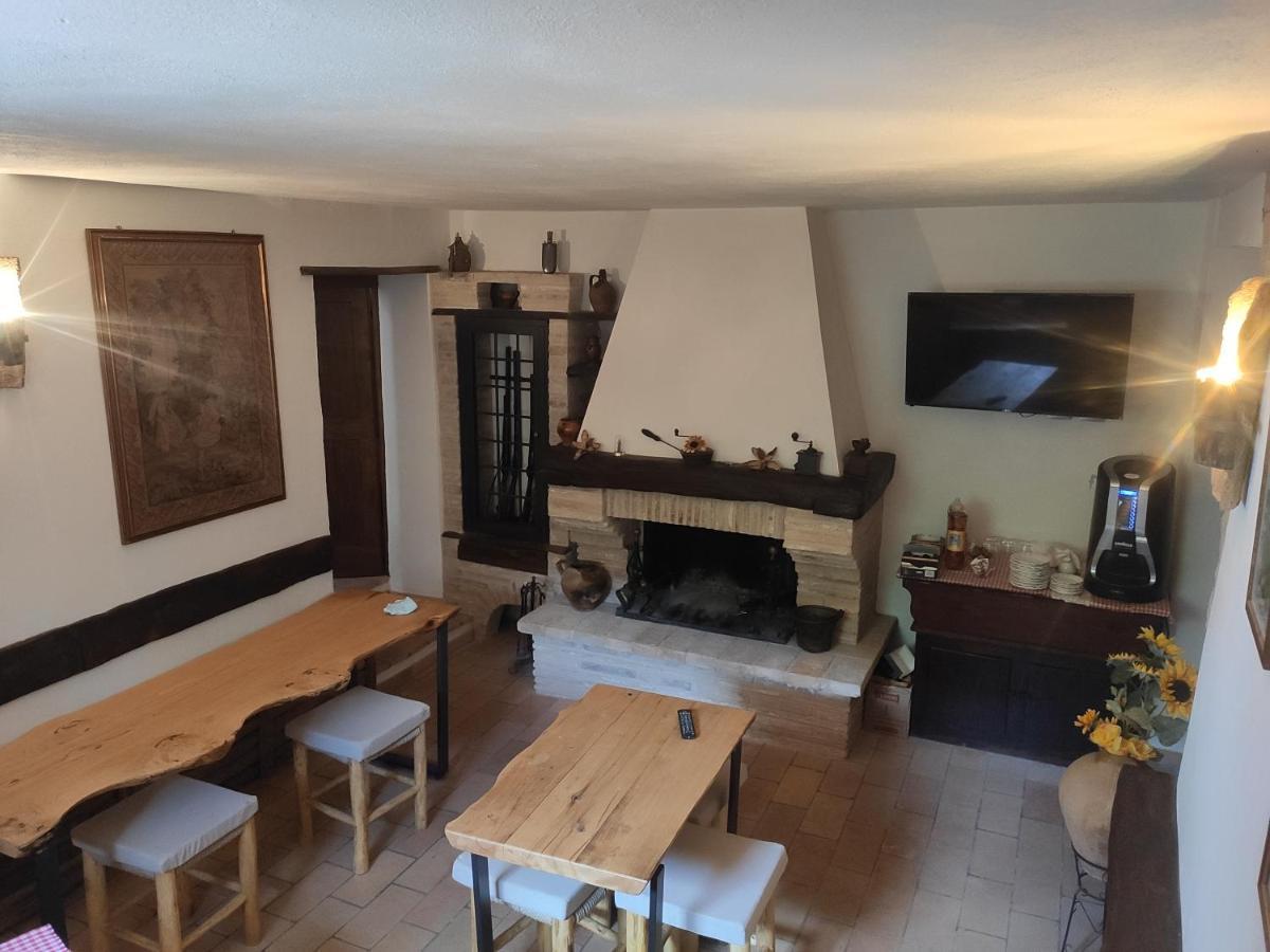 B&B I Martelli Trevi Luaran gambar